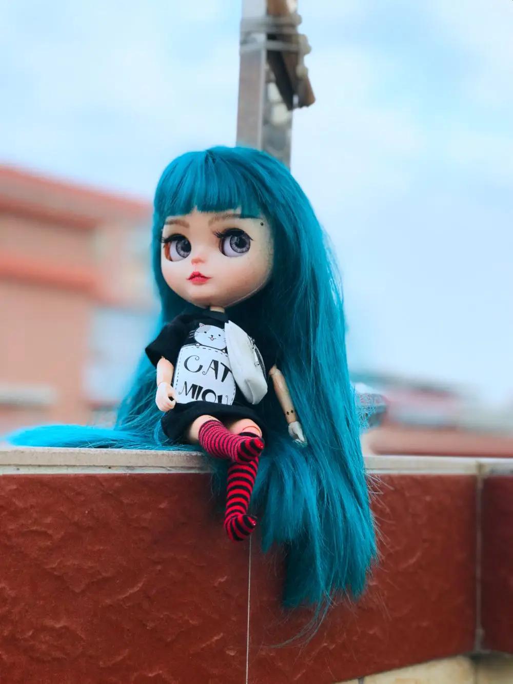 Vêtements Blyth mignons, T-Shirt court imprimé à motif de chat + chaussettes hautes à rayures noires