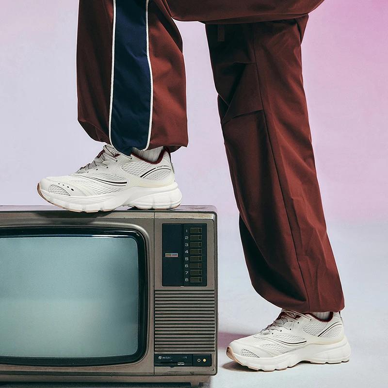 Xtep-Baskets décontractées à semelle optique pour femmes, chaussures de sport vintage, légères, anti