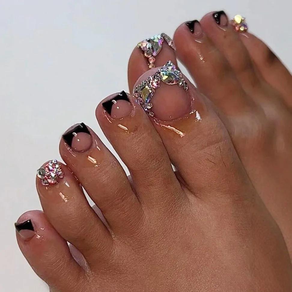 24 faux ongles courts carrés à presser, bord noir, style français, avec strass, amovibles, couvertur
