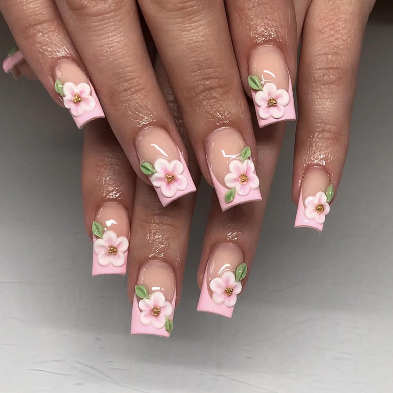 24 pièces Simple blanc français faux ongles Art mignon fleur conception ongles conseils strass court