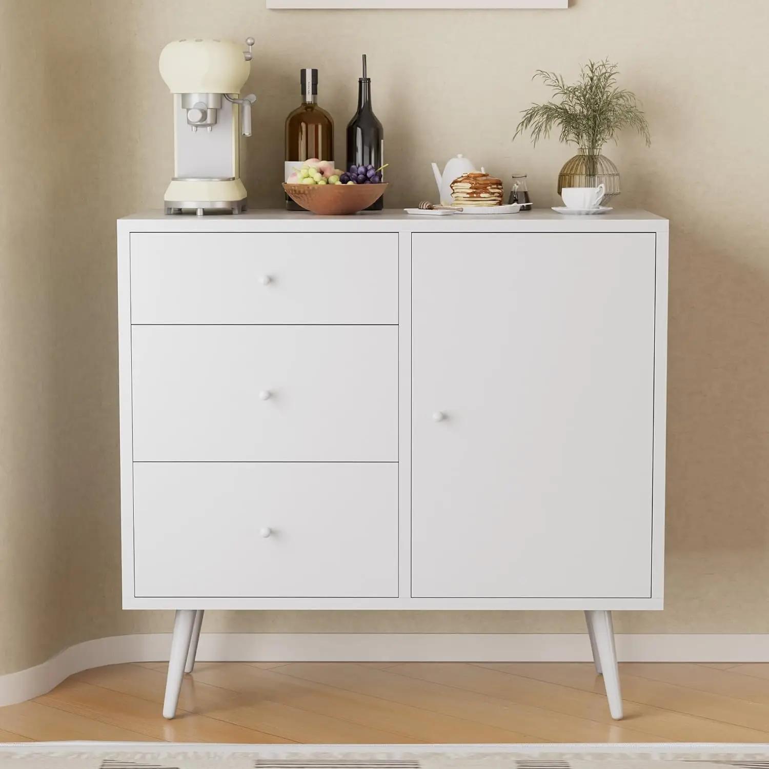 Armoire de planche avec porte et égouts à proximité de stockage