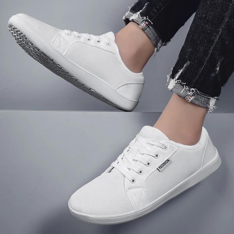 Baskets pieds nus blanches à la mode pour hommes et femmes, chaussures de marche à bout large, maill