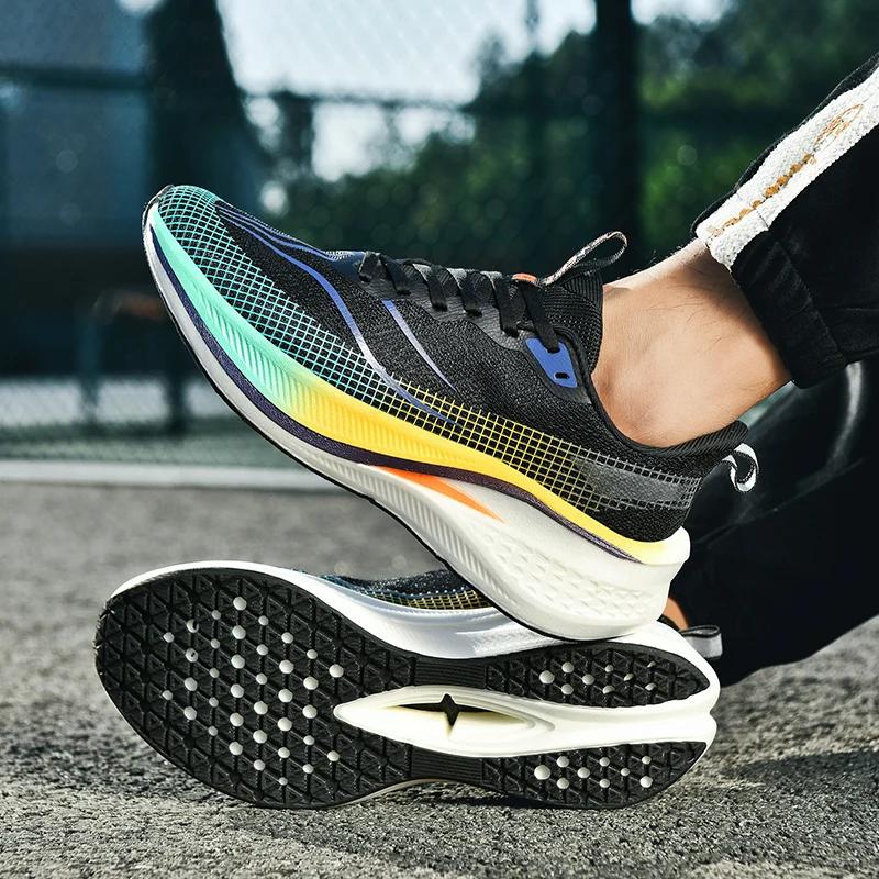 Chaussures de course de sport pour hommes et femmes, décontractées, respirantes, surface en maille, 