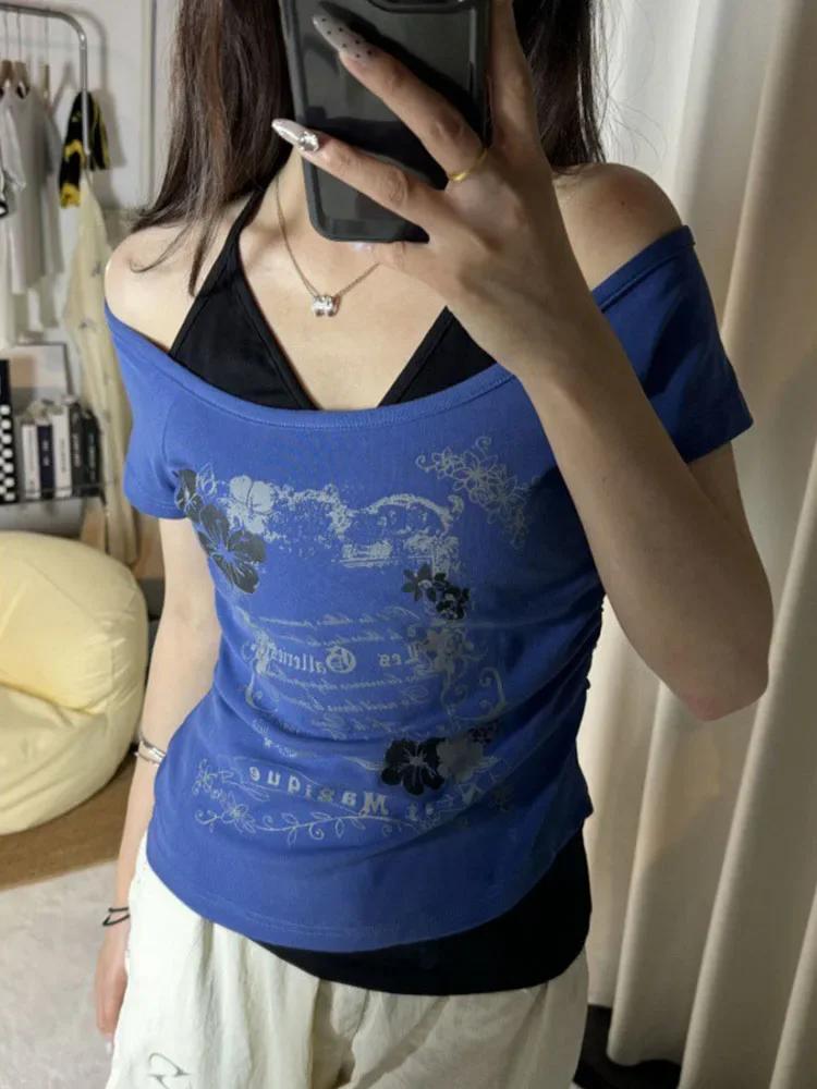 T-shirt Vintage Été 2026 Effet Deux Pièces Halter à Lacets Y2K Coupe Slim Imprimé Femme Épaules Dénu