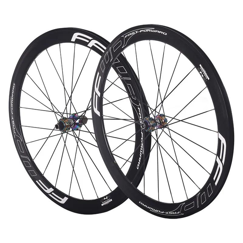 Roue vélo route 700C jante alliage 30/40/50mm frein disque V brake axe traversant moyeu central