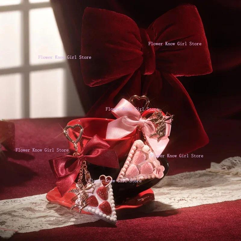 Flower Knows Pendentif baume solide cupidon fraise