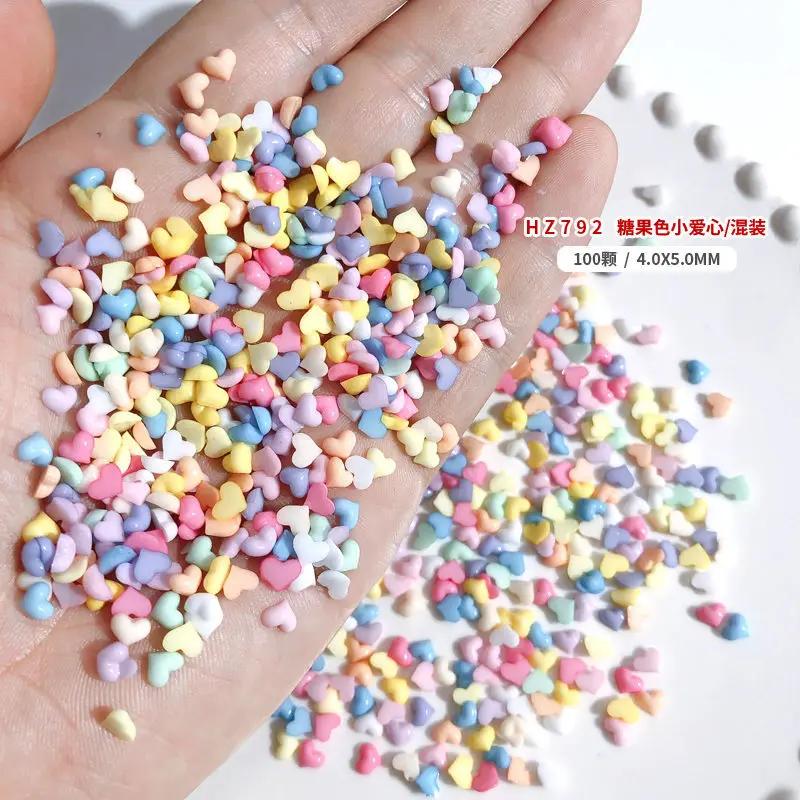 100 pièces Nail Art Mini coeur breloques 4x5mm mélange/résine blanche mignon strass en forme de coeu
