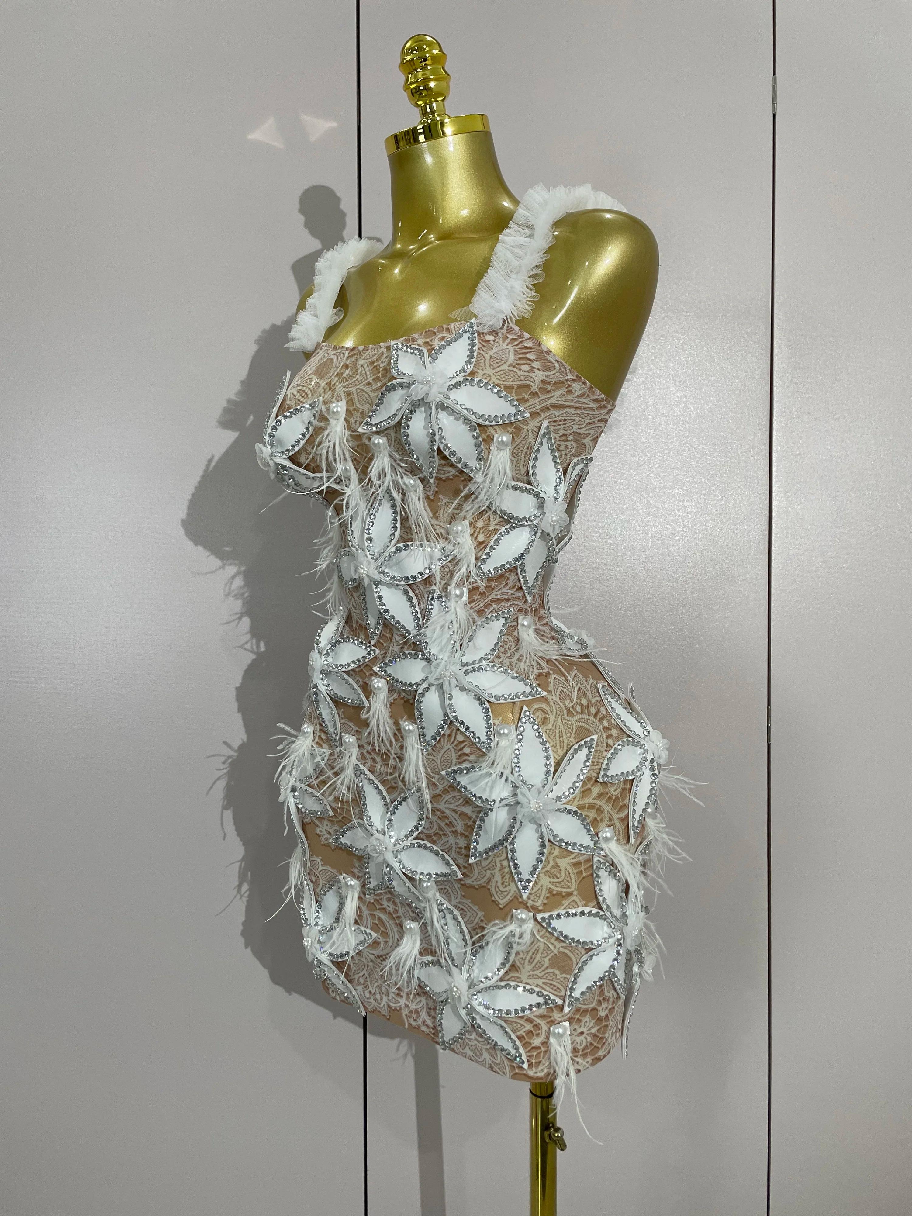 Sexy brillant diamant fleurs plumes blanc Transparent Slip robe courte soirée bal célébrer anniversa