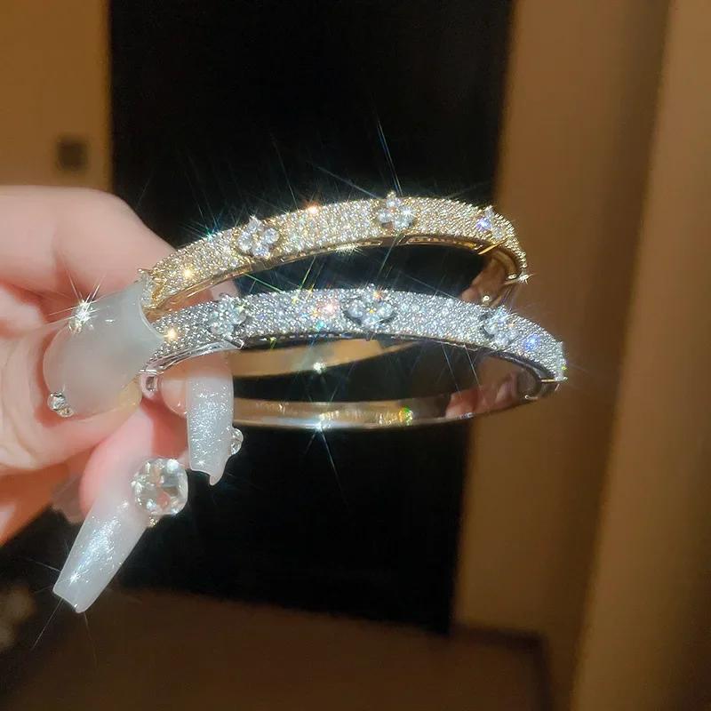 Bracelets de luxe en zircone cubique brillante pour femmes, plaqué or et argent, à la mode, pour fêt