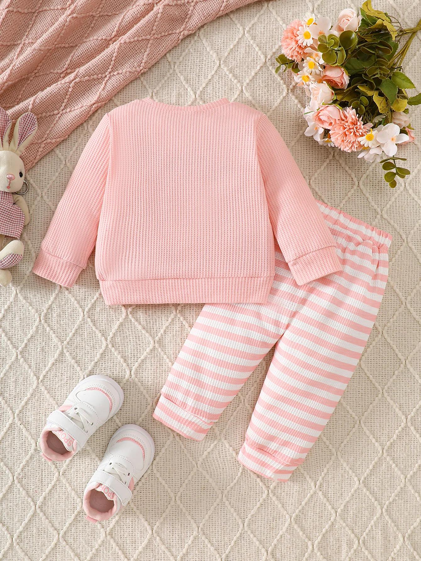 Broderie de lapin mignon pour bébés et tout-petits, sweat-shirt gaufré, pantalon de jogging rayé, en