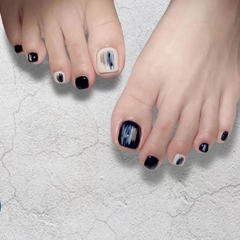 24 faux ongles courts carrés à presser, bord noir, style français, avec strass, amovibles, couvertur