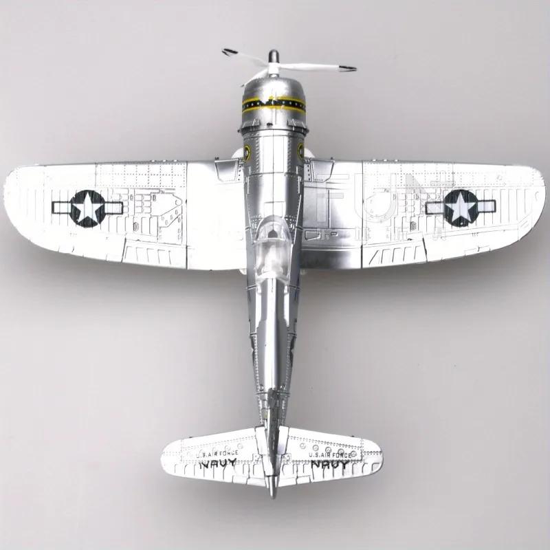 Avion de chasse en plastique, échelle US NAVY F4U Corsair Fighter, modèle d'assemblage, couleur aléa