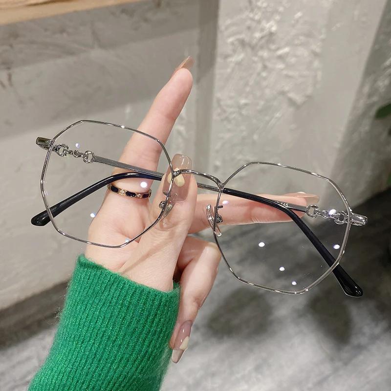 Monture de lunettes bloquant la lumière bleue classique pour femmes, lunettes à charnière à ressort 