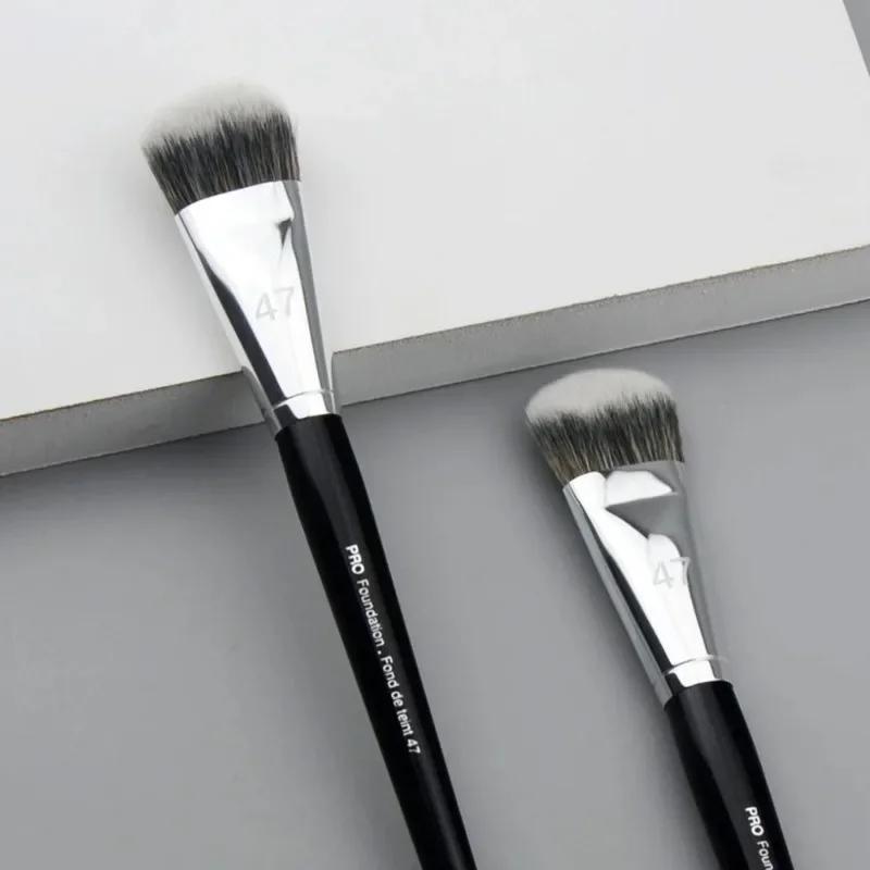 Brosse de fond de teint professionnelle, 47 têtes de balai, fond de teint liquide, pinceaux de répar