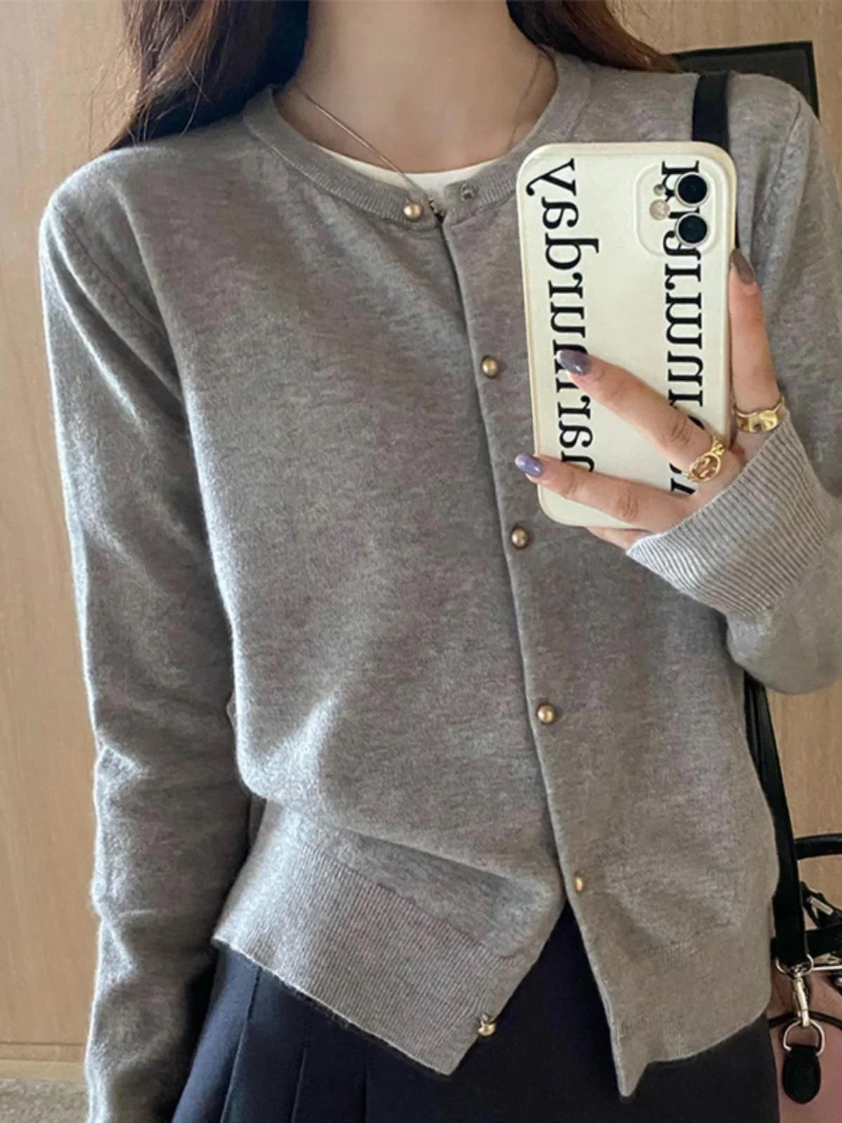 Cardigan tricoté de couleur unie pour femmes, coréen, simple boutonnage, manches longues, col rond, 