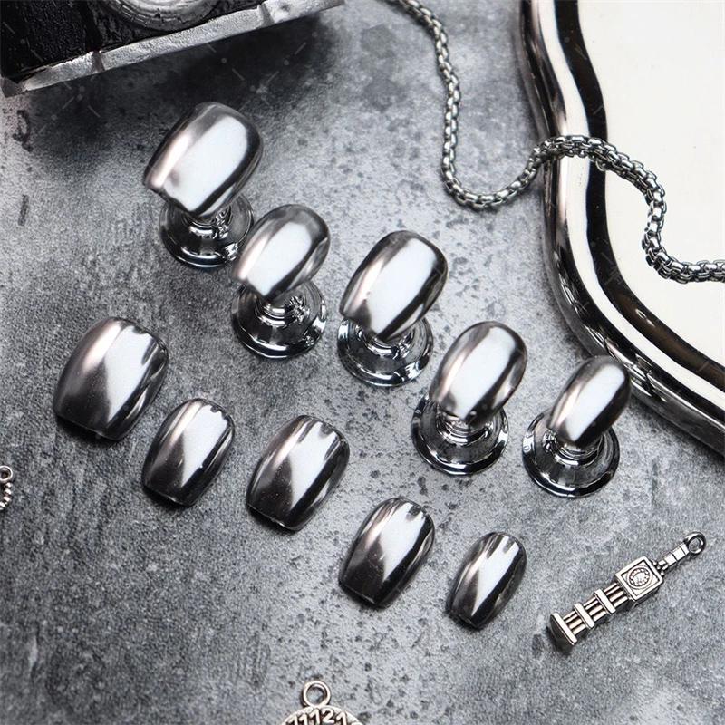Faux doigts courts faits à la main N64.Silver Punk N64.souhaits on Designs, couverture complète, man