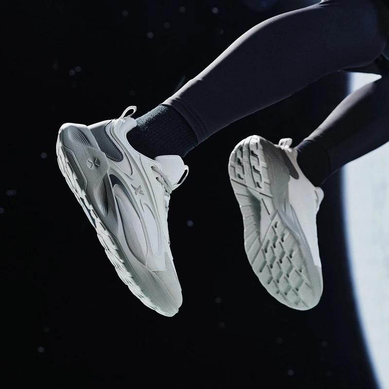 Xtep Starfall TD chaussures décontractées pour hommes printemps augmenter chaussures de sport pour h