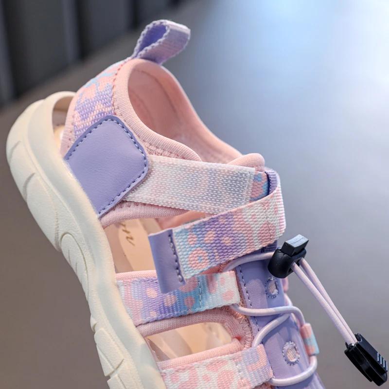 Nouvelles sandales de sport pour enfants 2026 – Design ajouré multicolore, sandales plates souples à