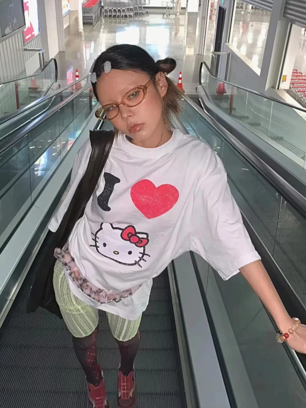 T-shirt Y2K Hello Kitty avec impression Anime, col rond ample, dessin animé original, à la mode, con