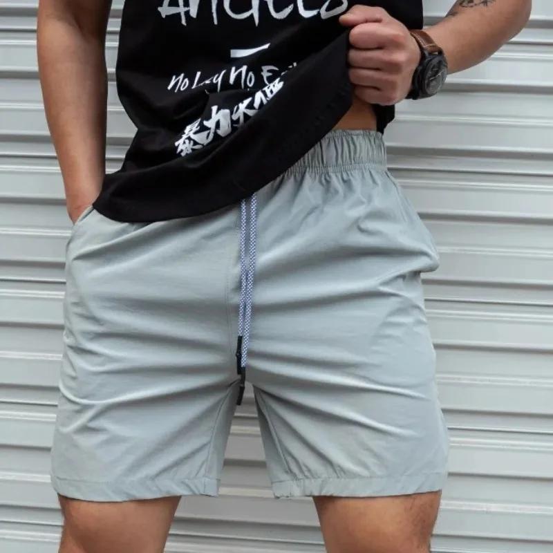 2025 nouveaux hommes d'été Shorts léger mince pantalons courts en cours d'exécution Shorts de fitnes
