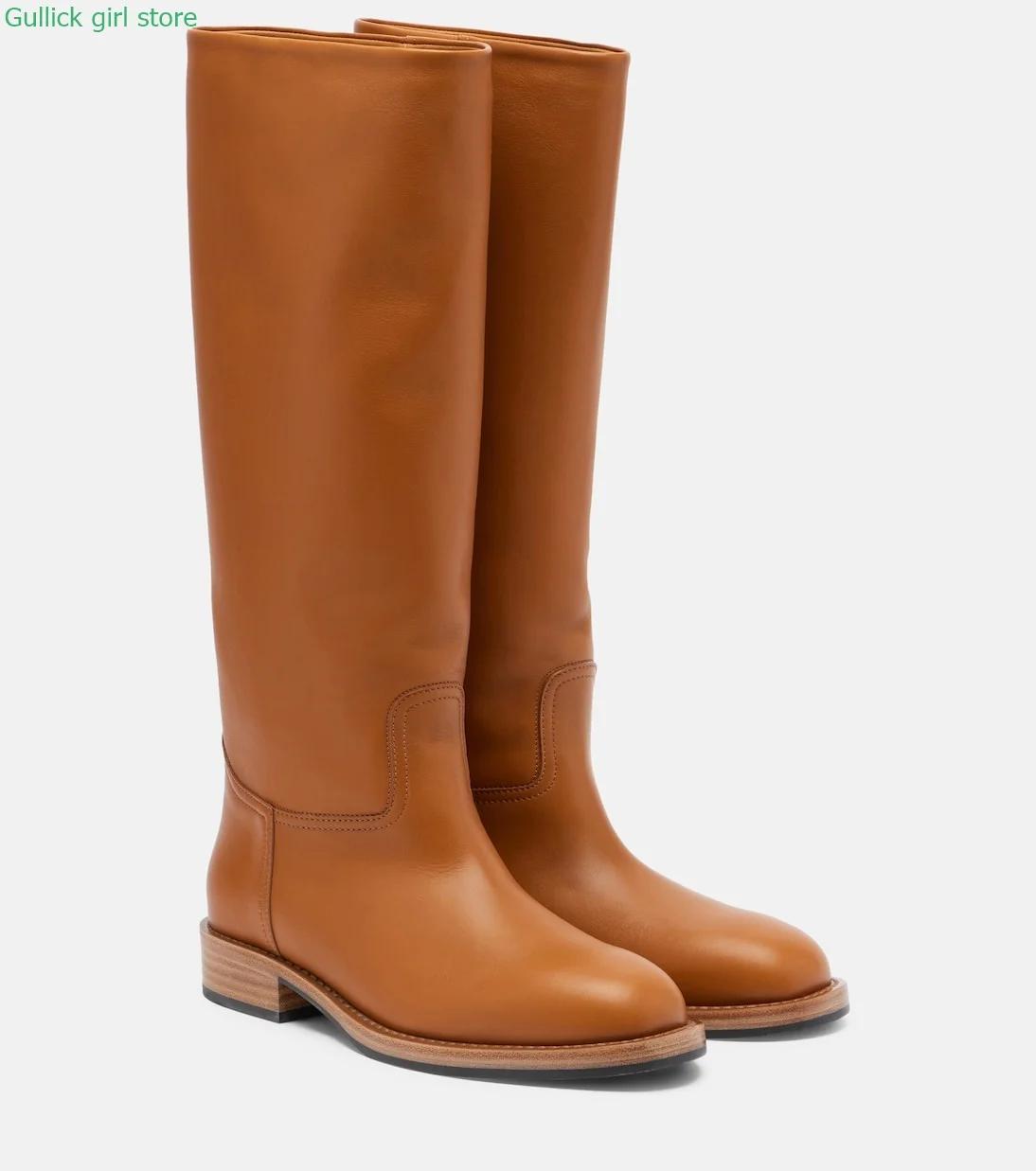 Bottes hautes en cuir marron à bout rond et talon carré bas, collection Runway 2026 Printemps Automn