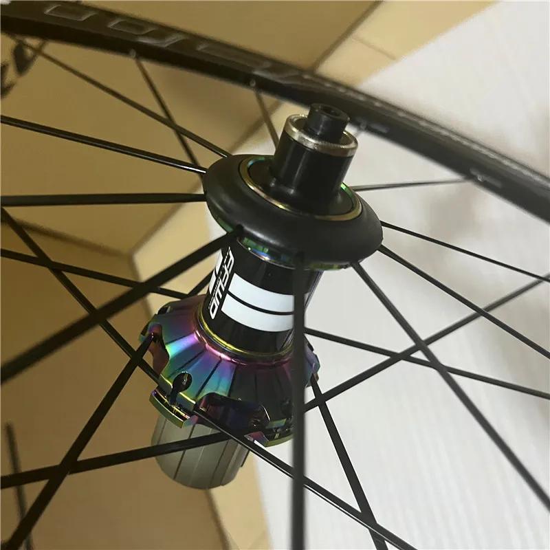 Roue vélo route 700C jante alliage 30/40/50mm frein disque V brake axe traversant moyeu central