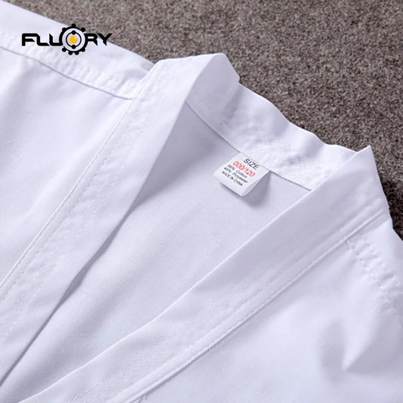 Uniforme de karaté de haute qualité, combinaison d'entraînement pour étudiants, Performance de karat