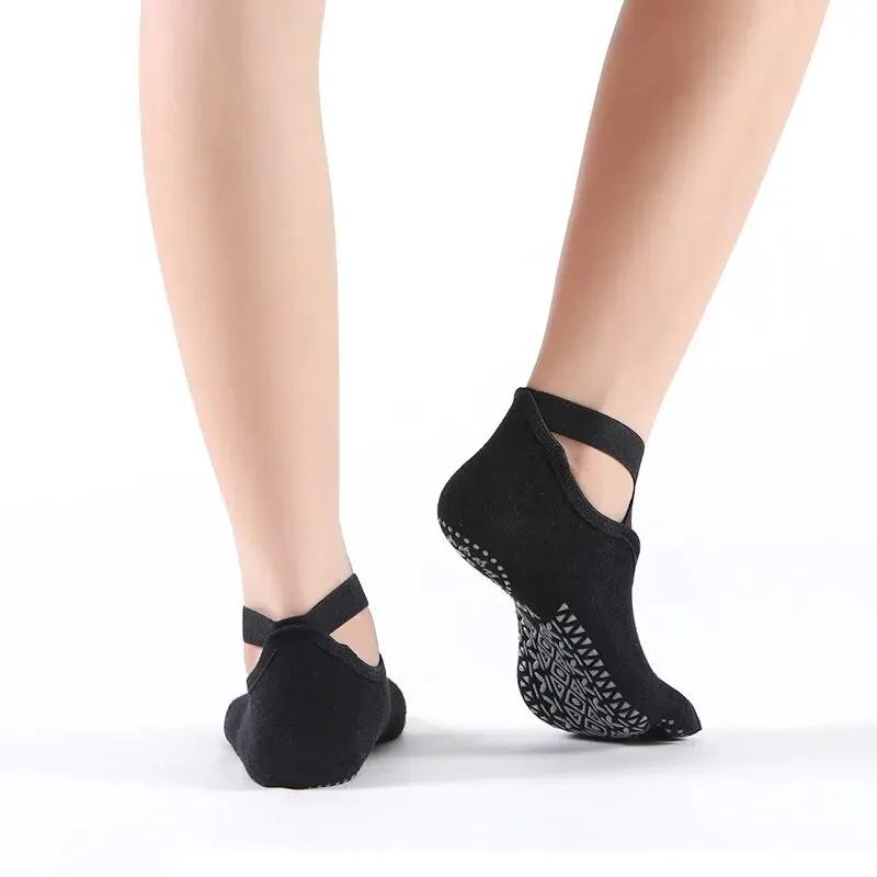 Chaussettes de Yoga respirantes à cinq orteils pour femmes, chaussettes de Pilates à bandes antidéra