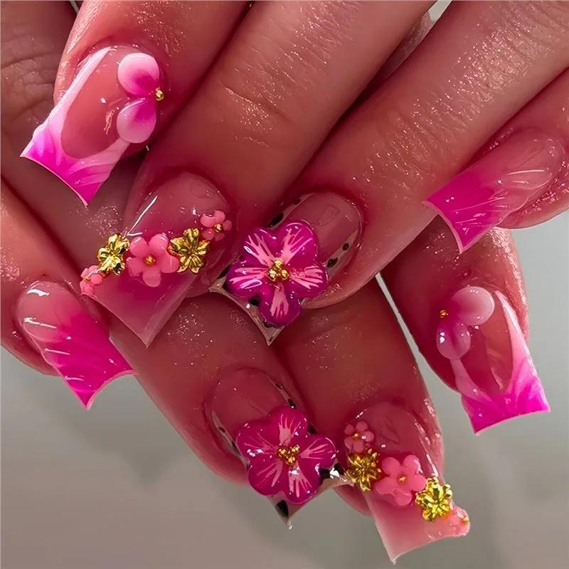 24 pièces Simple blanc français faux ongles Art mignon fleur conception ongles conseils strass court