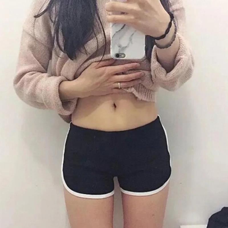 Short de sport pour femmes, couleur bonbon, Anti-vide, slim, décontracté, taille élastique, pantalon