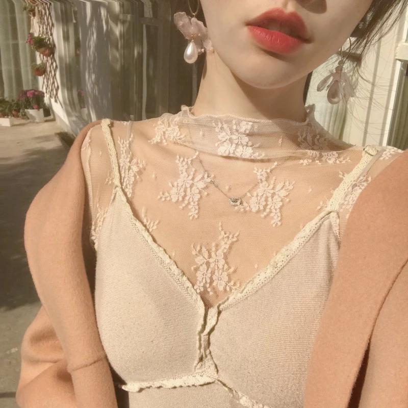 T-Shirts en maille pour femmes, chemisier en dentelle transparente, manches longues, hauts transpare