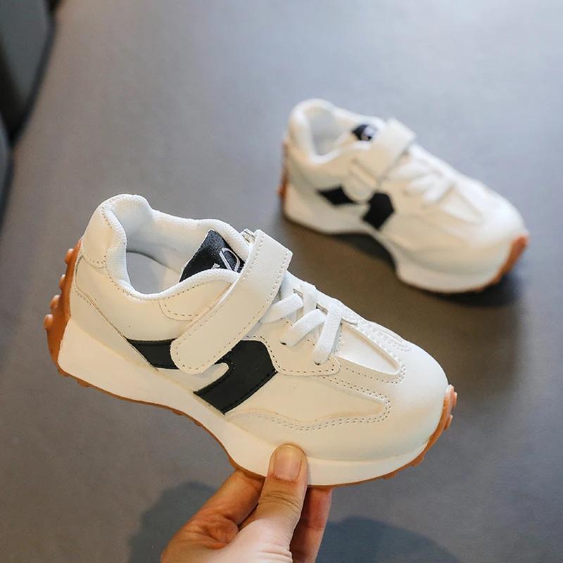 Chaussures de tennis plates en cuir PU pour enfants, baskets pour tout-petits, chaussures respirante