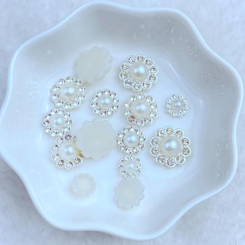 50 pièces nouveau mignon Mini 8/10/12/14mm fleur diamant perle série dos plat manucure pièces embell