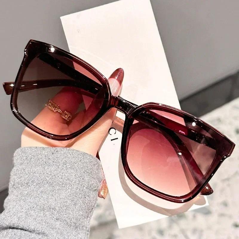 Lunettes de soleil haut de gamme pour femmes, nouveau style, monture carrée fine, avec lettres de te