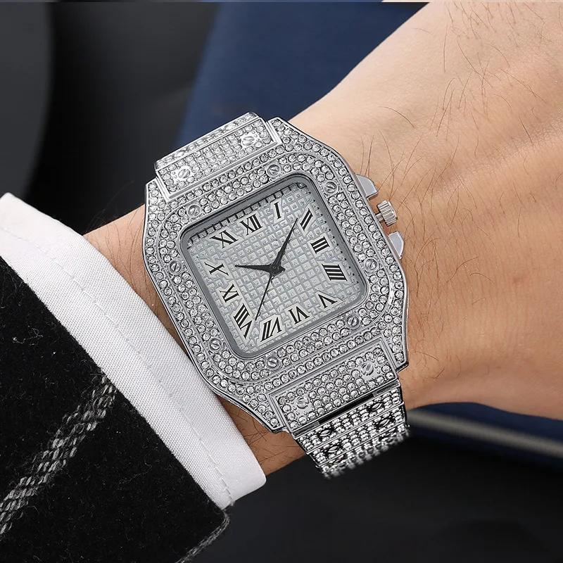 Montres pour hommes de luxe de marque bracelet en alliage élégant Hip Hop diamant or Date Montre à Q