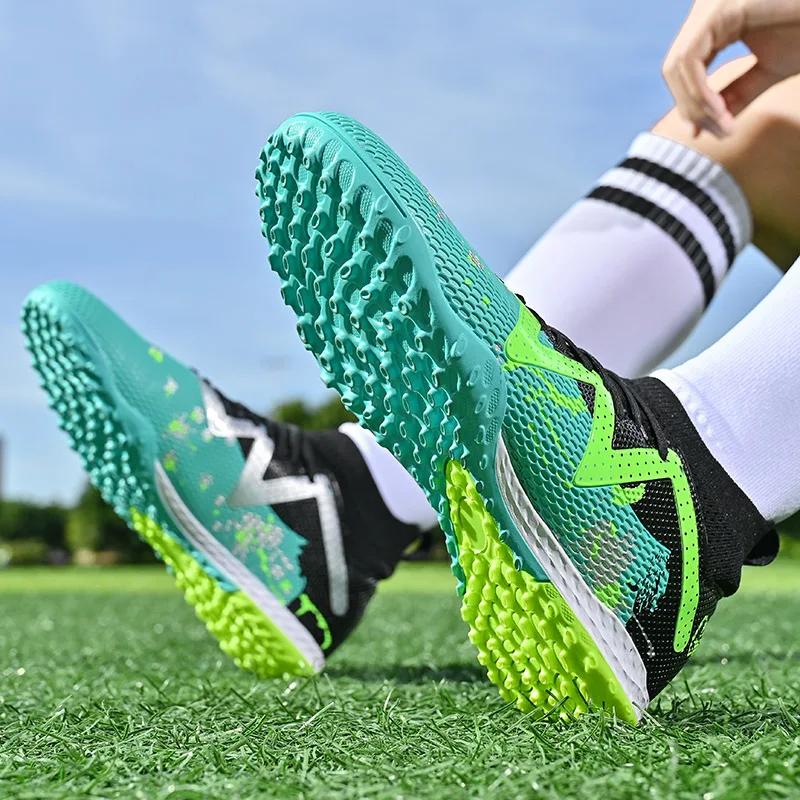 Nouvelles chaussures de football TF pour hommes, chaussures de football professionnelles confortable
