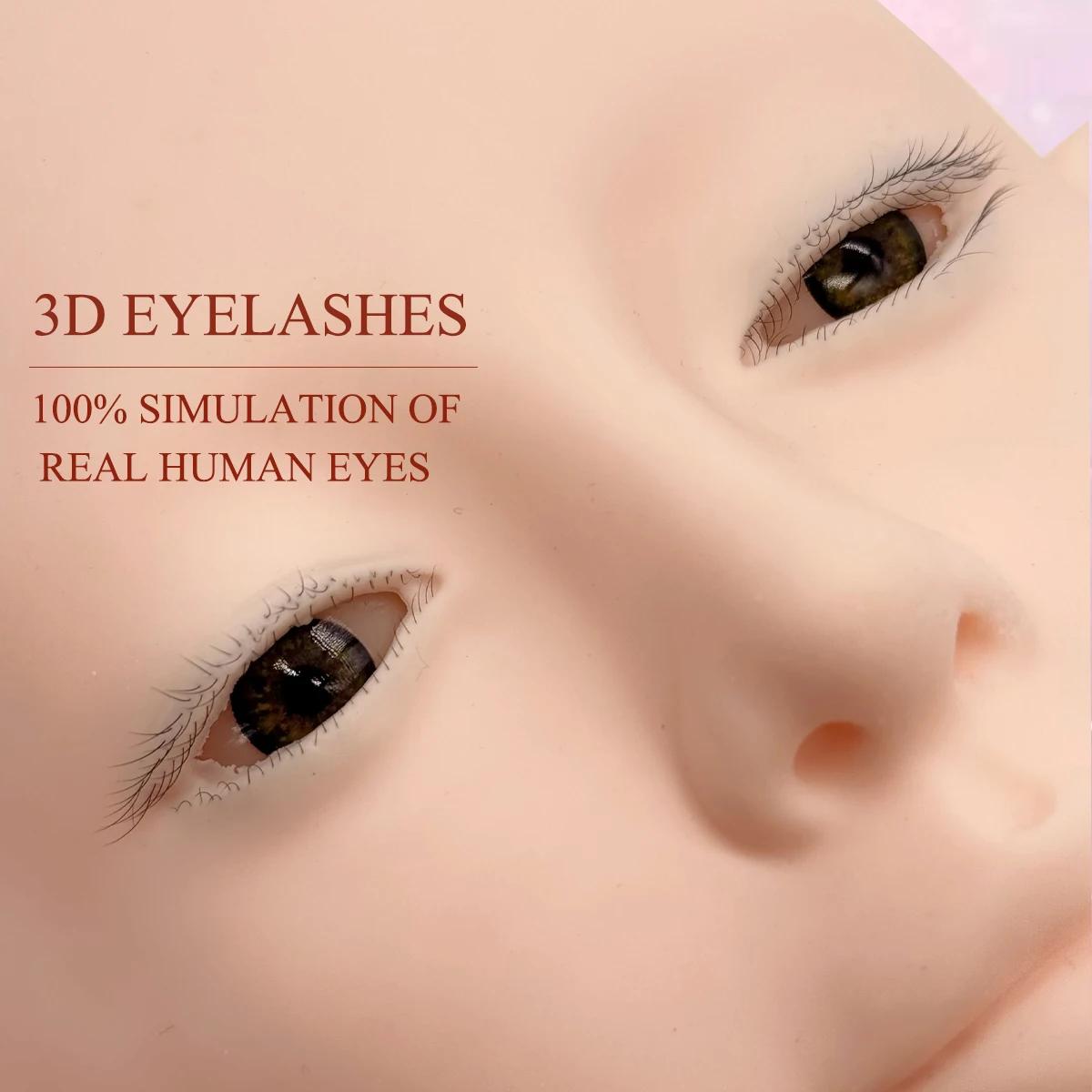 Tête de formation professionnelle pour extensions de cils avec peau - comme une douceur pour les tec
