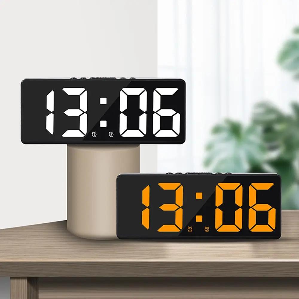 Numéro créatif horloge couleur veilleuse température calendrier réveil LED grand nombre horloge élec
