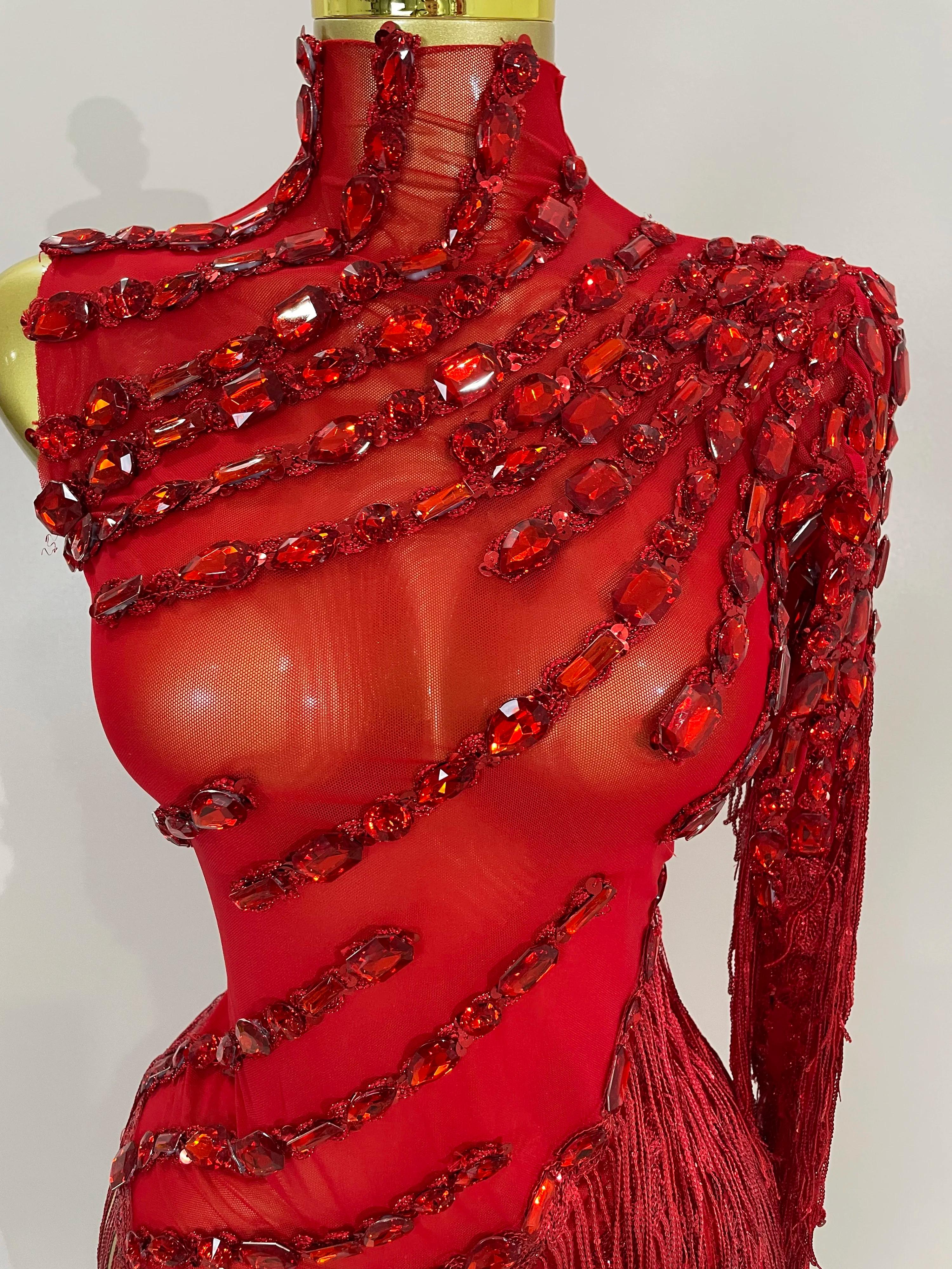 Costume de scène avec franges et strass scintillants pour femmes, robe transparente Sexy, asymétriqu