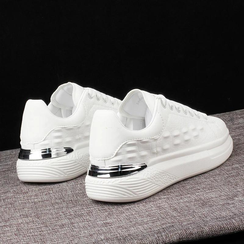 Baskets respirantes rehaussantes pour hommes et femmes, chaussures de skateboard, chaussures de tenn