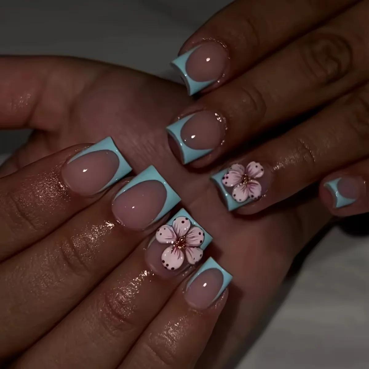 24 pièces Simple blanc français faux ongles Art mignon fleur conception