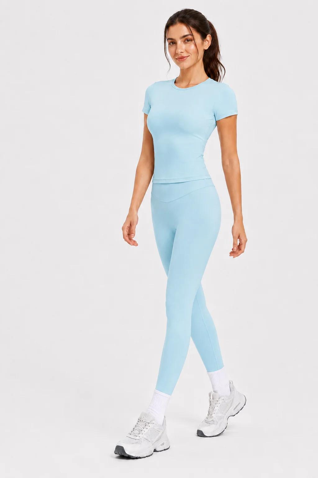 Ensemble de vêtements de sport pour femmes (haut à manches courtes + pantalon long)