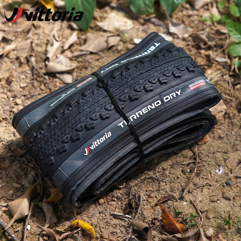 Pneu de vélo Vittoria TERRENO DRY sans chambre à air 700 X 33C/37C/40C pour vélo de gravier, haute endurance pour le cyclisme longue distance