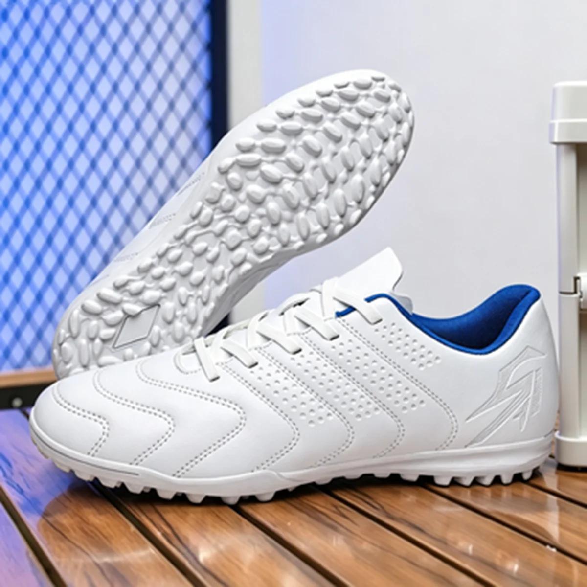 Chaussures de football de sport TF coupe basse de haute qualité