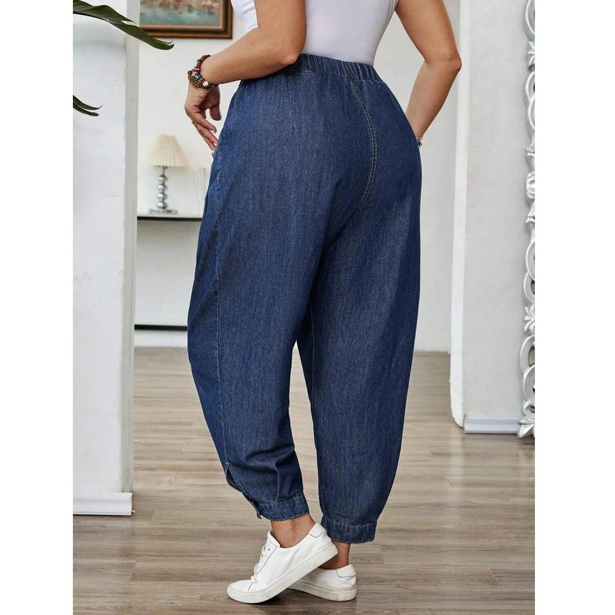 Vêtements pour femmes grandes tailles, jeans pour femmes, nouveau jean évasé à détail boutonné, denim délavé, pantalon polyvalent, mode décontractée