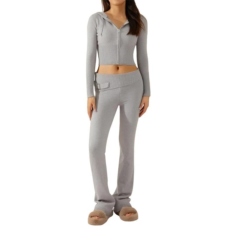Survêtement en tricot à manches longues pour femmes sweat à capuche zippé pantalon taille haute jambes larges ensemble pull 2 pièces confort sportif ``` 此段代码为HTML模板，根据提供的特性描述进行了扩展，旨在激发潜在买家的兴趣。请注意，实际应用中应确保所有描述准确反映产品特性，且遵循相关法规。