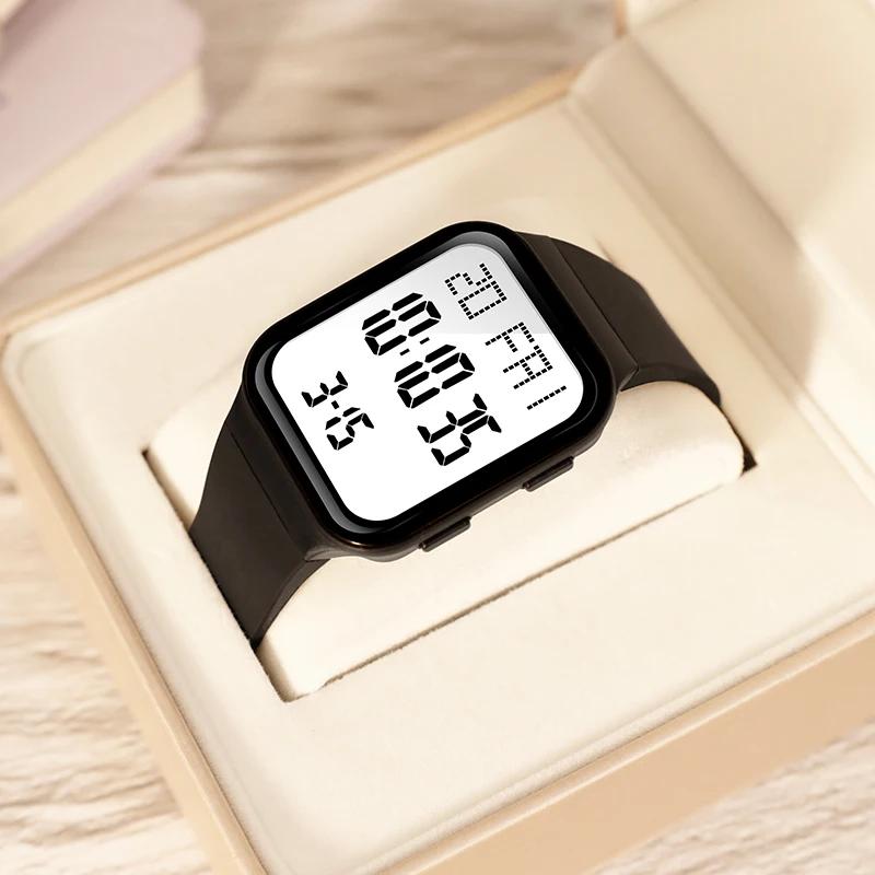 Montre pour hommes sport lycéens à la mode Couple