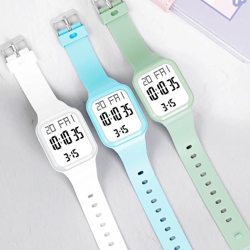 Montre pour hommes sport lycéens à la mode Couple