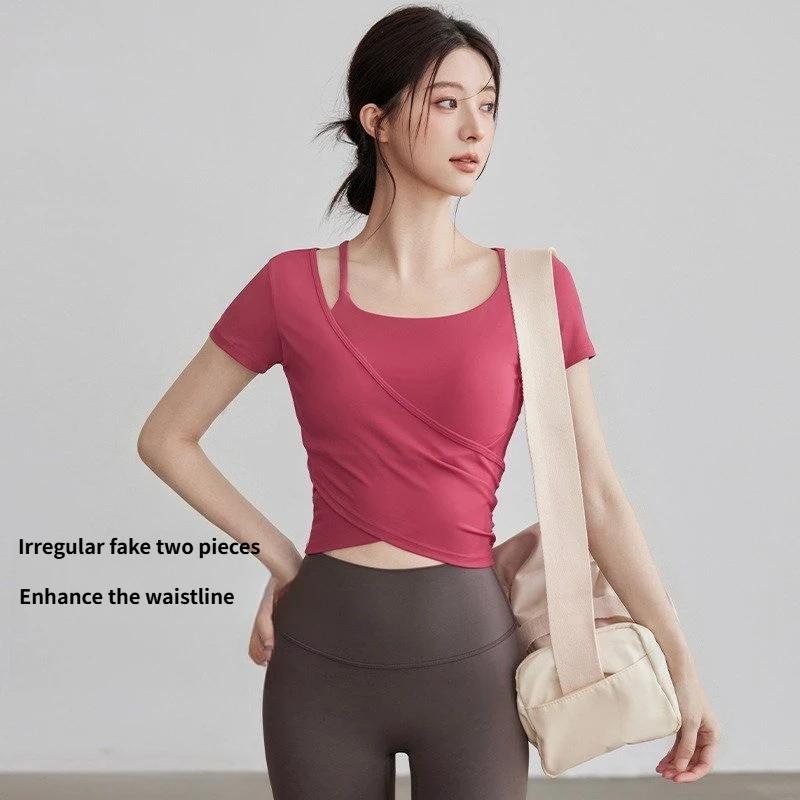 Vêtements de yoga à manches longues pour l'été, hauts amincissants élégants avec coussinets de poitrine, vêtements professionnels pour l'entraînement au Pilates et au fitness