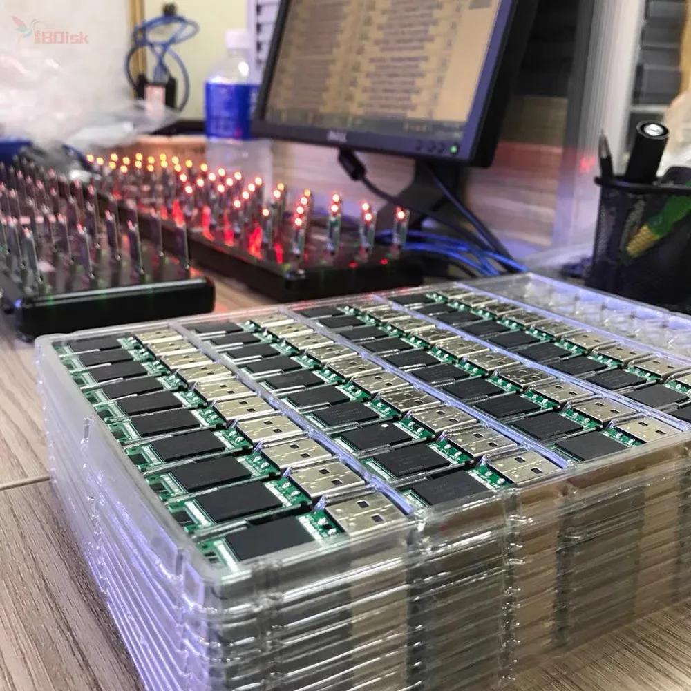 Clé USB avec Logo personnalisé offert